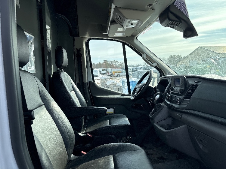 Used 2022 Ford Transit 250 - photo 15