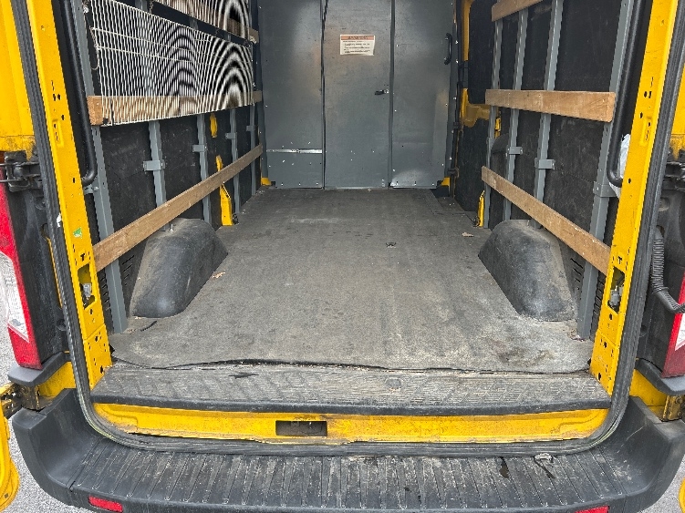 Used 2022 Ford Transit 250 - photo 12