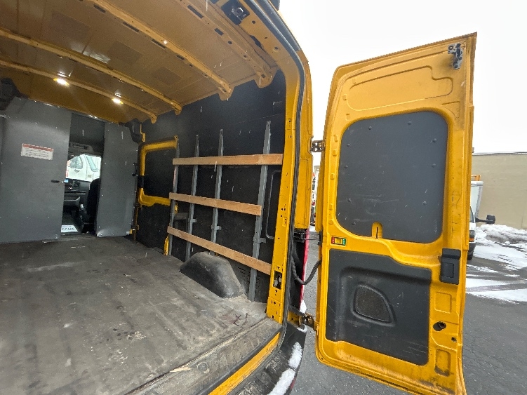 Used 2022 Ford Transit 250 - photo 14