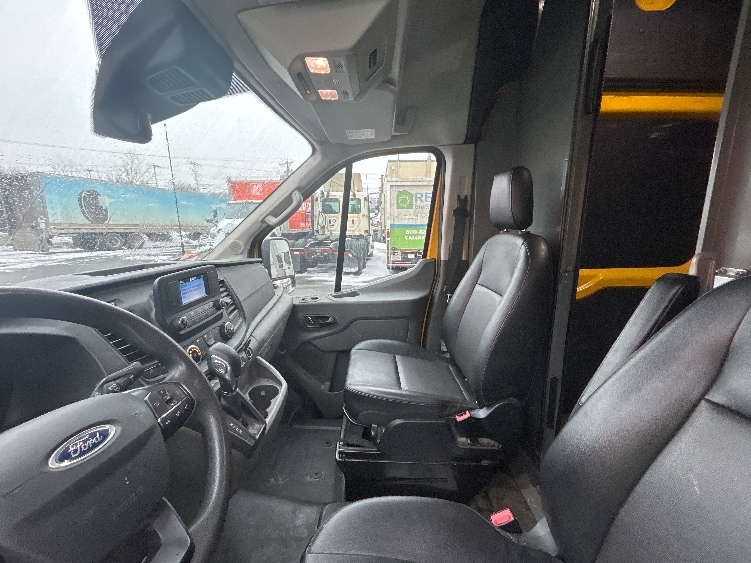 Used 2022 Ford Transit 250 - photo 21