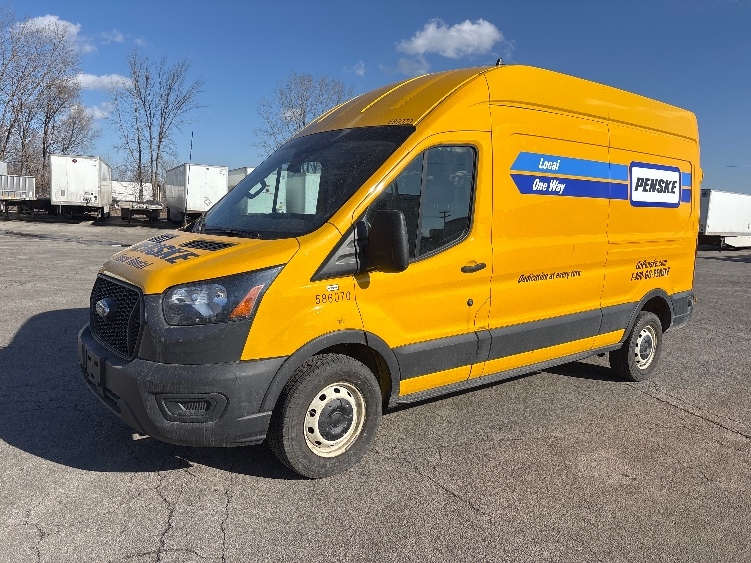 Used 2022 Ford Transit 250 - photo 5
