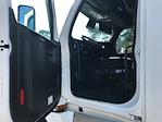Used 2023 Freightliner Cascadia Detroit DD15AT Semi Truck with Sleeper Cab for sale #586253 - photo 9