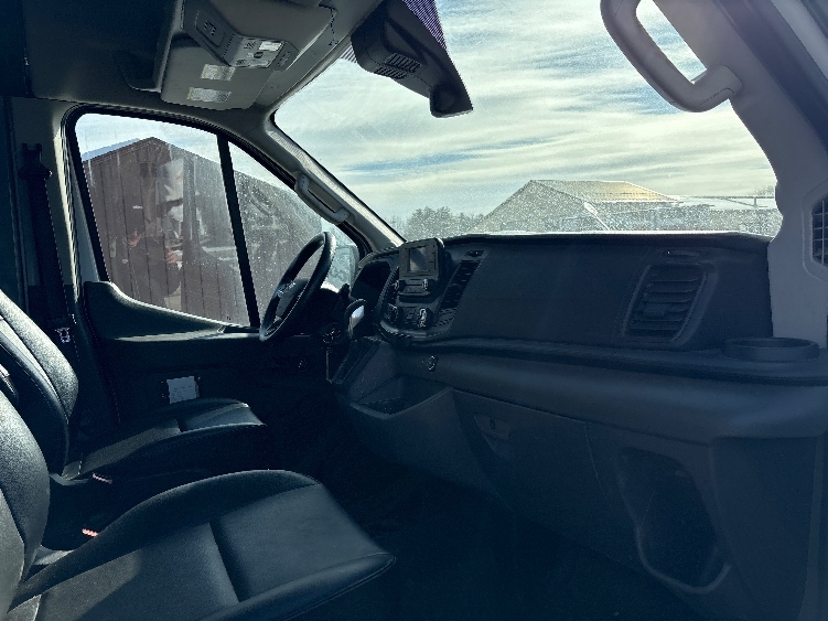 Used 2022 Ford Transit 250 - photo 14