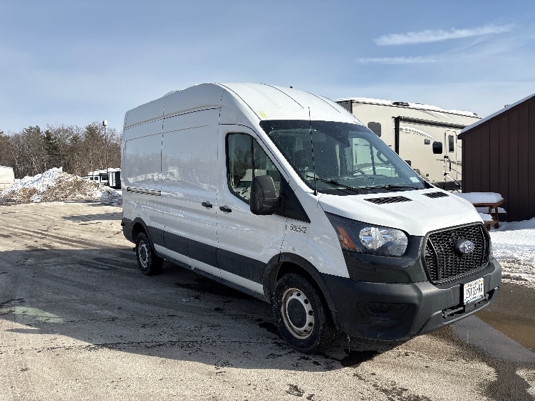 Used 2022 Ford Transit 250 - photo 5