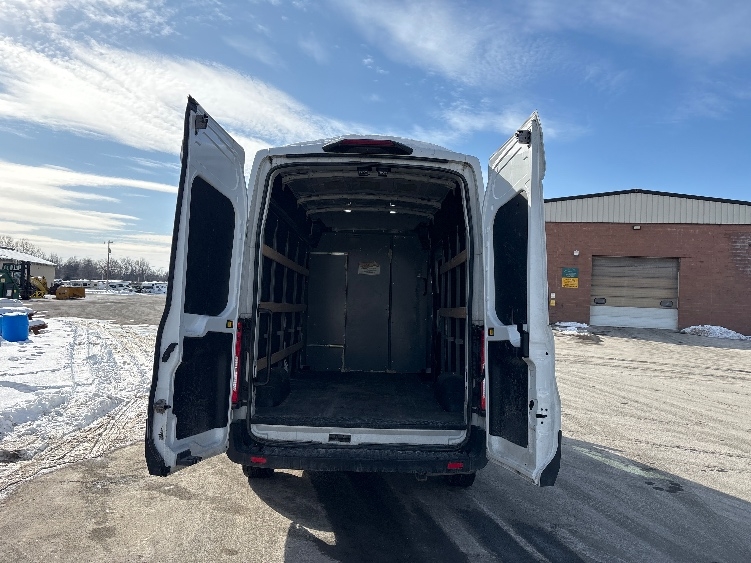 Used 2022 Ford Transit 250 - photo 10