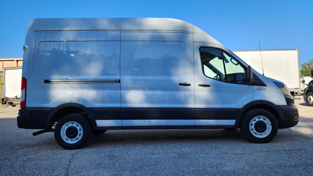 Used 2022 Ford Transit 250 - photo 17