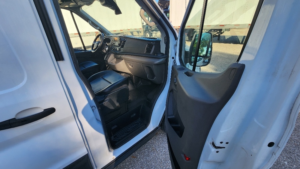 Used 2022 Ford Transit 250 - photo 22