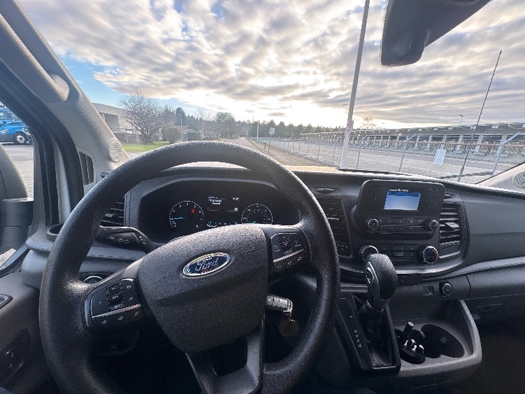 Used 2022 Ford Transit 250 - photo 18