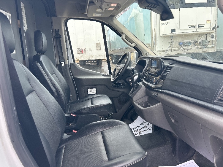 Used 2022 Ford Transit 250 - photo 18