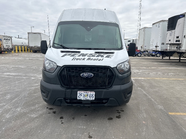 Used 2022 Ford Transit 250 - photo 2