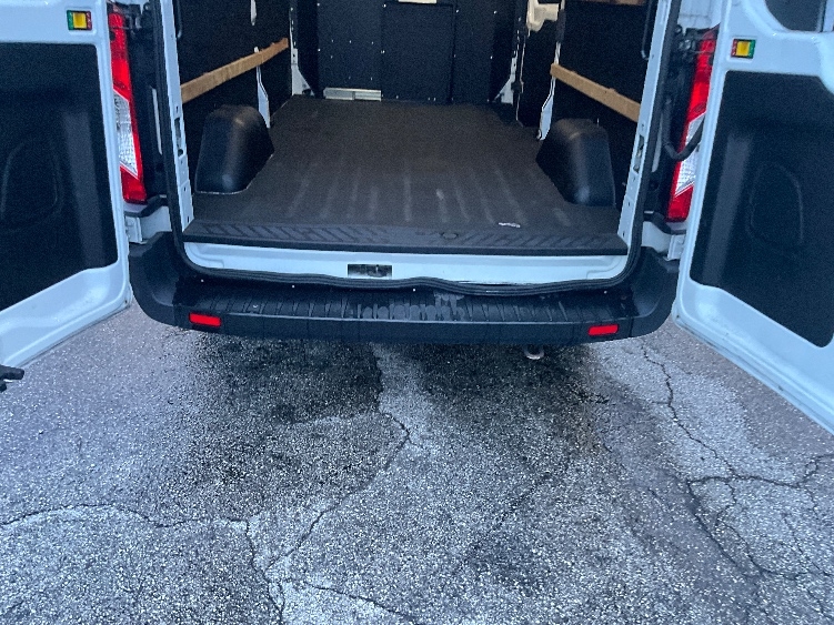 Used 2022 Ford Transit 250 - photo 12