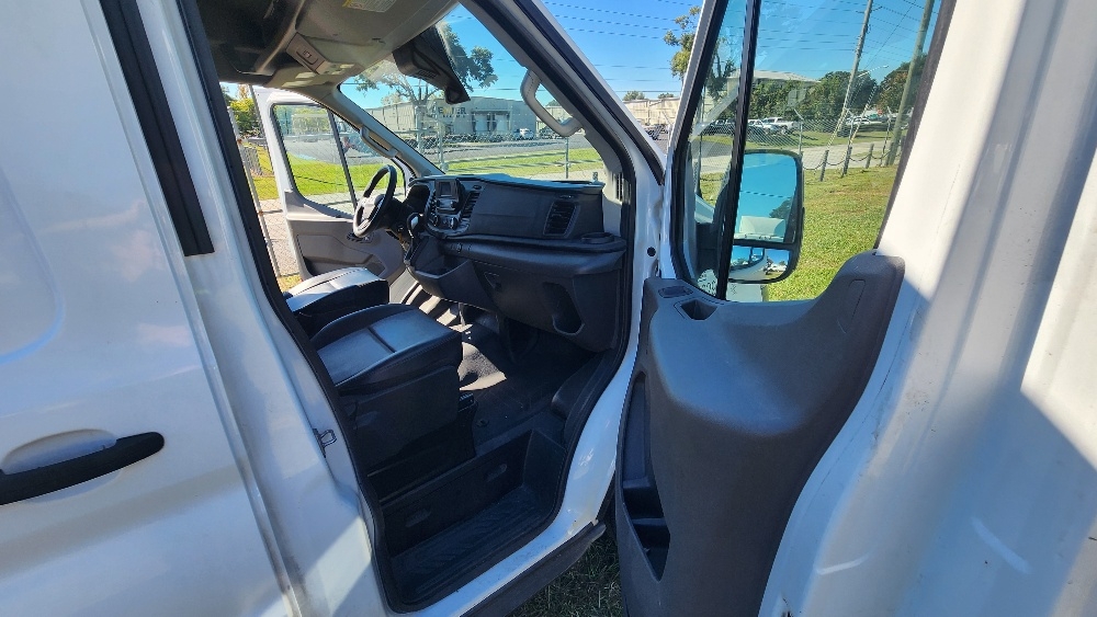 Used 2022 Ford Transit 250 - photo 22