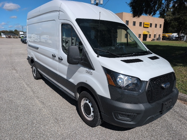 Used 2022 Ford Transit 250 - photo 31
