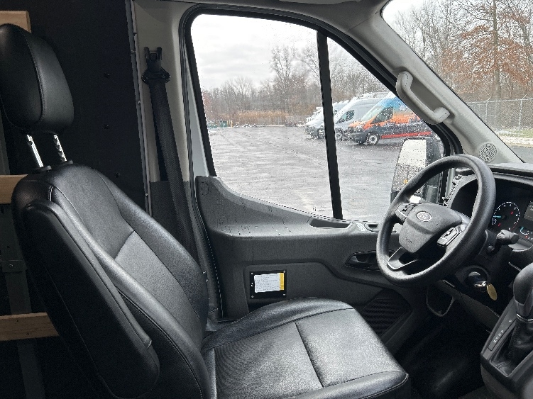 Used 2022 Ford Transit 250 - photo 24