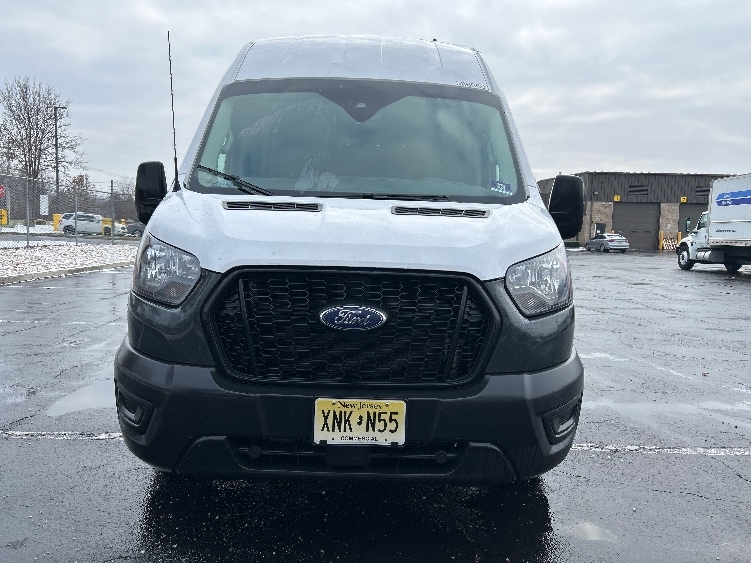 Used 2022 Ford Transit 250 - photo 32