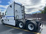 Used 2023 Freightliner Cascadia Detroit DD15AT Semi Truck with Sleeper Cab for sale #589891 - photo 5