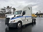 Used 2023 Freightliner Cascadia Detroit DD15AT Semi Truck with Sleeper Cab for sale #589958 - photo 3
