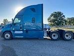 Used 2017 Freightliner Cascadia Detroit DD15 Semi Truck with Sleeper Cab for sale #703169 - photo 4