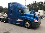Used 2017 Freightliner Cascadia Detroit DD15 Semi Truck with Sleeper Cab for sale #703408 - photo 1