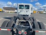 Used 2017 Freightliner Cascadia Detroit DD15 Semi Truck for sale #703595 - photo 6