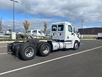 Used 2017 Freightliner Cascadia Detroit DD15 Semi Truck for sale #703596 - photo 7