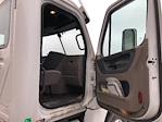 Used 2017 Freightliner Cascadia Detroit DD15 Semi Truck with Sleeper Cab for sale #704272 - photo 12