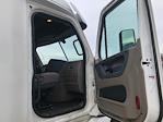 Used 2017 Freightliner Cascadia Detroit DD15 Semi Truck with Sleeper Cab for sale #704273 - photo 12
