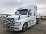 Used 2017 Freightliner Cascadia Detroit DD15 Semi Truck with Sleeper Cab for sale #704273 - photo 3