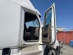 Used 2017 Freightliner Cascadia Detroit DD15 Semi Truck with Sleeper Cab for sale #704274 - photo 10