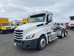Used 2019 Freightliner Cascadia Detroit DD13 Semi Truck for sale #715242 - photo 3