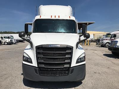 Used 2021 Freightliner Cascadia Detroit DD13 Semi Truck for sale #716227 - photo 2
