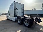 Used 2020 Freightliner Cascadia Detroit DD15AT Semi Truck with Sleeper Cab for sale #718170 - photo 3