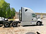 Used 2020 Freightliner Cascadia Detroit DD15AT Semi Truck with Sleeper Cab for sale #718171 - photo 3