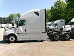 Used 2020 Freightliner Cascadia Detroit DD15AT Semi Truck with Sleeper Cab for sale #718171 - photo 5