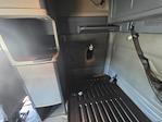 Used 2019 Freightliner Cascadia Detroit DD15AT Semi Truck with Sleeper Cab for sale #718203 - photo 18