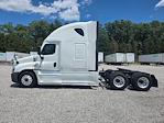 Used 2019 Freightliner Cascadia Detroit DD15AT Semi Truck with Sleeper Cab for sale #718203 - photo 4