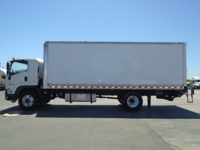 Used 2018 Isuzu FTR - photo 6