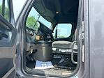 Used 2017 Freightliner Cascadia Detroit DD15AT Semi Truck with Sleeper Cab for sale #718254 - photo 9