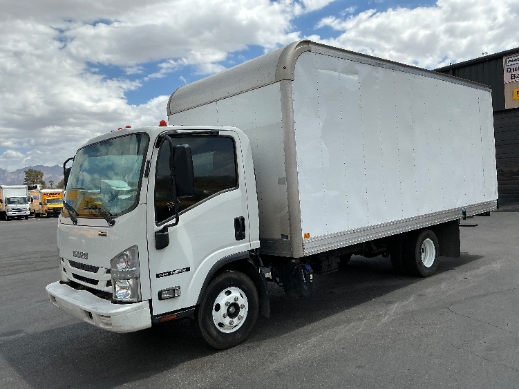 Used 2016 Isuzu NPR - photo 5