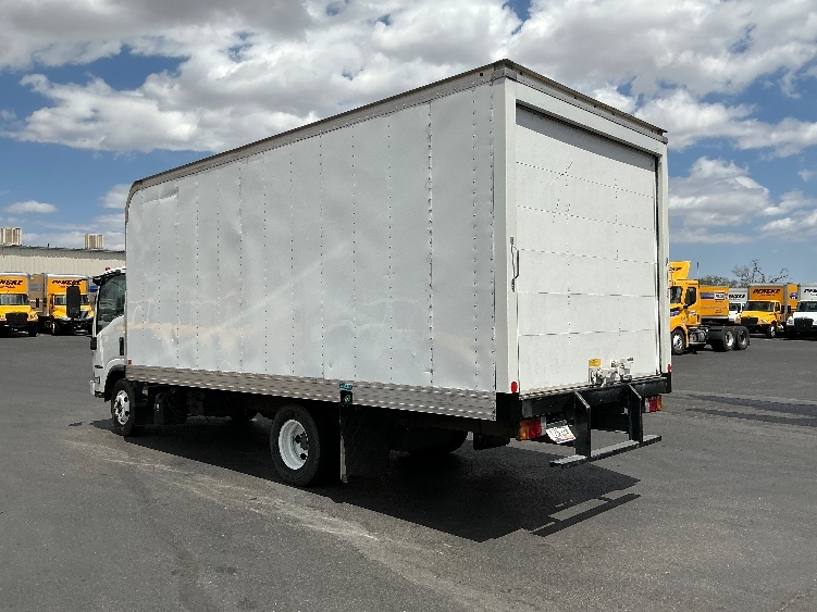 Used 2016 Isuzu NPR - photo 8