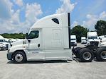 Used 2019 Freightliner Cascadia Detroit DD15AT Semi Truck with Sleeper Cab for sale #718347 - photo 2