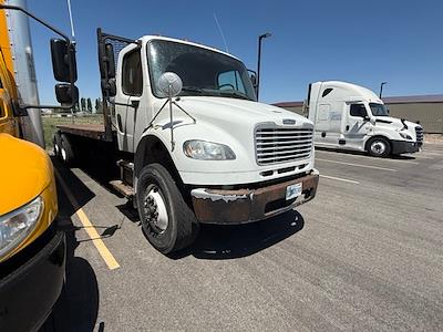 Used 2013 Freightliner M2 106 Conventional Cab Flatbed Truck for sale #718355 - photo 1
