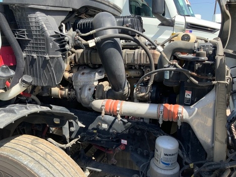 Used 2020 Freightliner Cascadia - photo 17