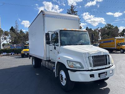Used 2013 Hino 268A Single Cab Box Truck for sale #718399 - photo 1