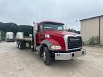 Used 2018 Mack GU533 Day Cab Flatbed Truck for sale #718407 - photo 1