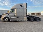 Used 2020 Freightliner Cascadia Detroit DD15AT Semi Truck with Sleeper Cab for sale #718442 - photo 4