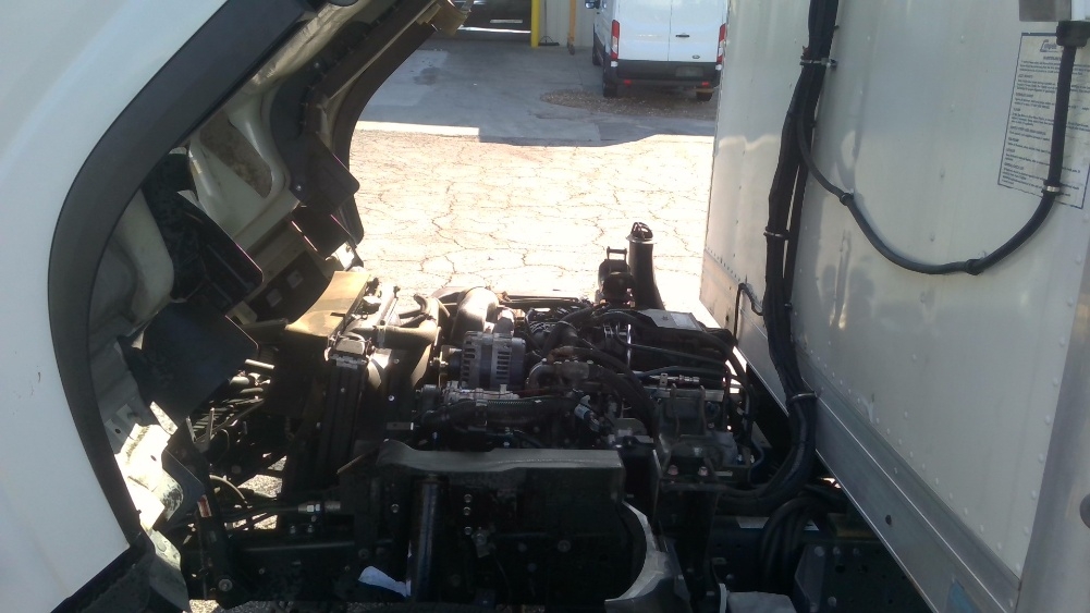 Used 2016 Isuzu NPR - photo 16