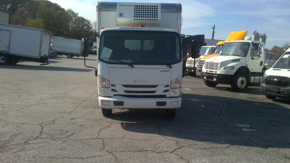 Used 2016 Isuzu NPR - photo 2