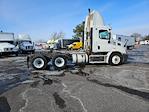 Used 2013 Freightliner Cascadia Cummins X15 Semi Truck for sale #718544 - photo 8