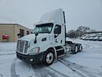Used 2013 Freightliner Cascadia Cummins ISX12 Semi Truck for sale #718546 - photo 3